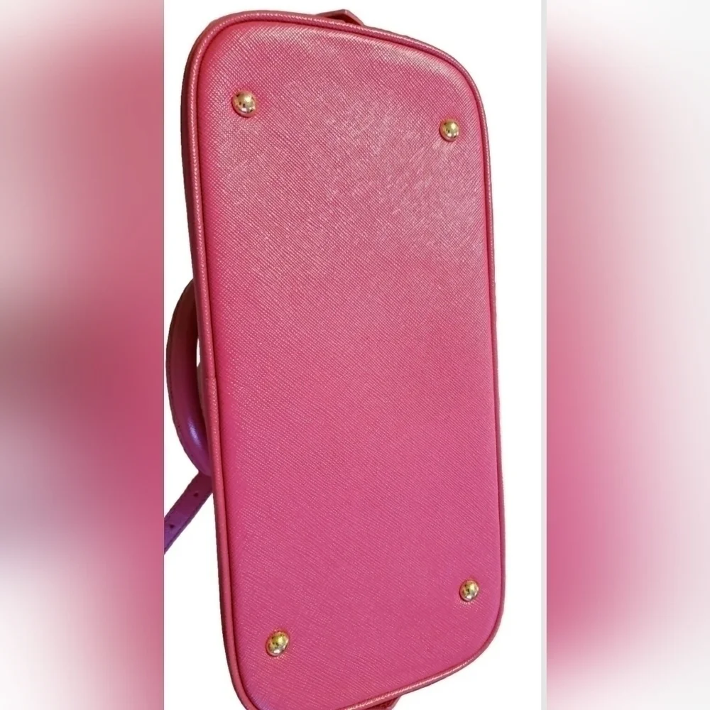 Samantha Thavasa Pink Handbag purse with handles & strap gold lock & keys EUC - Picture 7 of 16